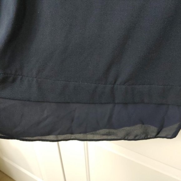 Banana republic sleeveless top sheer bottom size medium - Picture 3 of 4